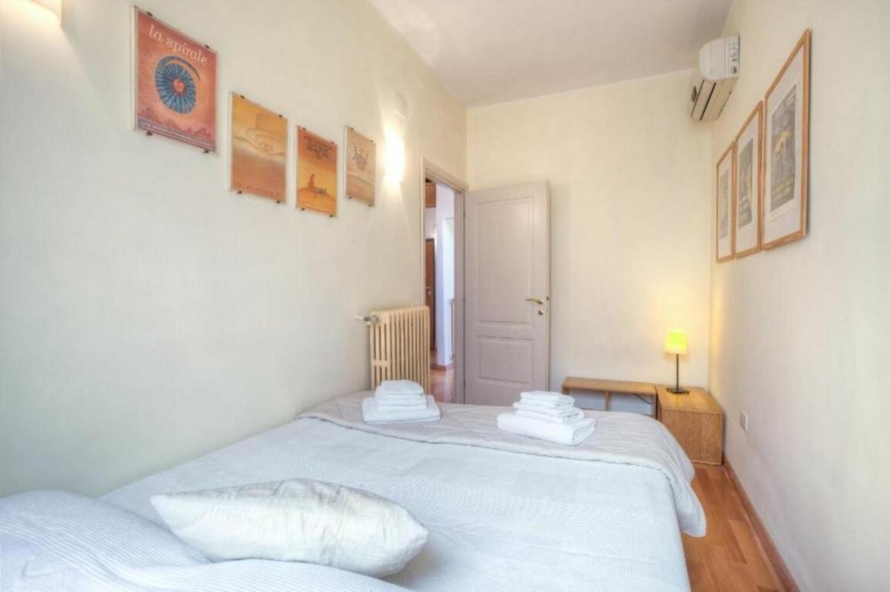 Penna Relais Al Corso Bed & Breakfast โรม ภายนอก รูปภาพ