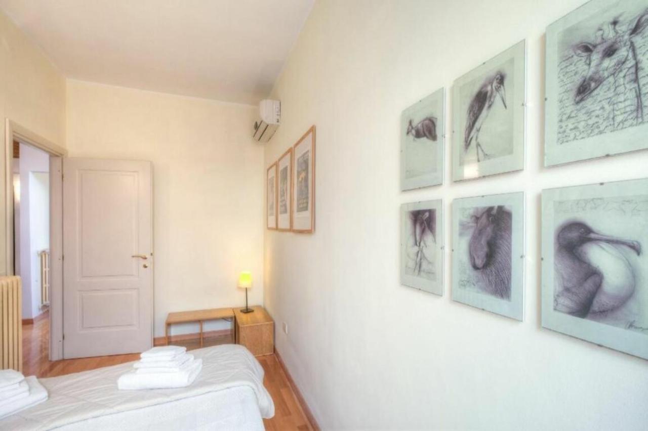 Penna Relais Al Corso Bed & Breakfast โรม ภายนอก รูปภาพ