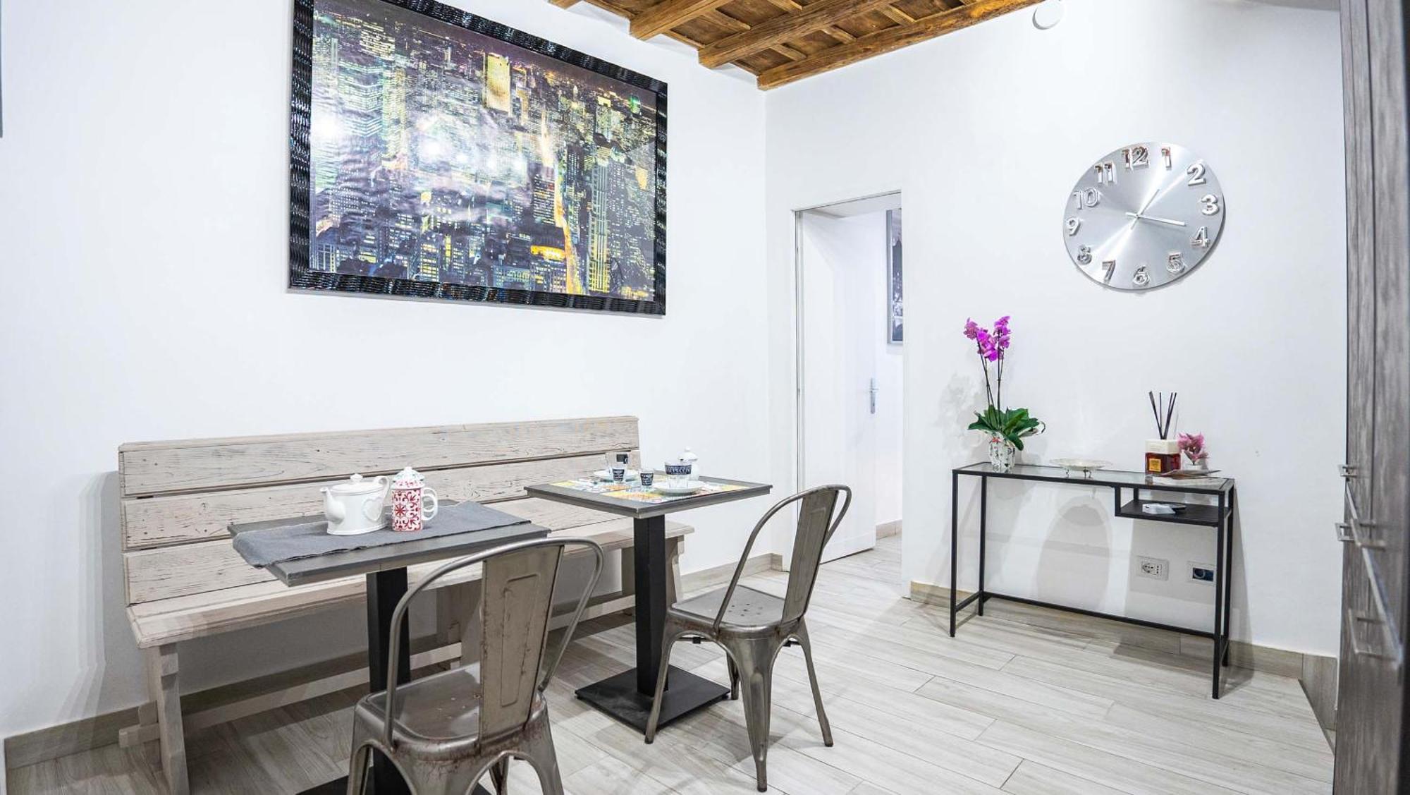 Penna Relais Al Corso Bed & Breakfast โรม ภายนอก รูปภาพ